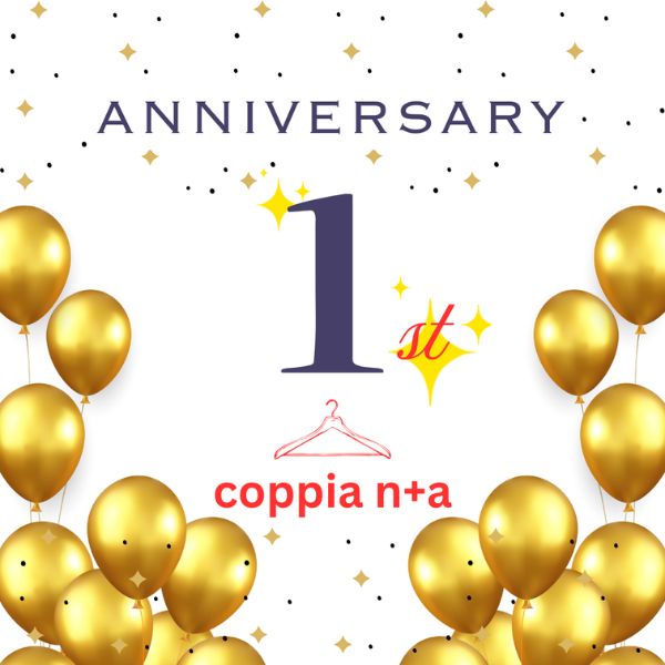 ファーストアニバーサリーと書かれたシンプルな1周年記念ポスター